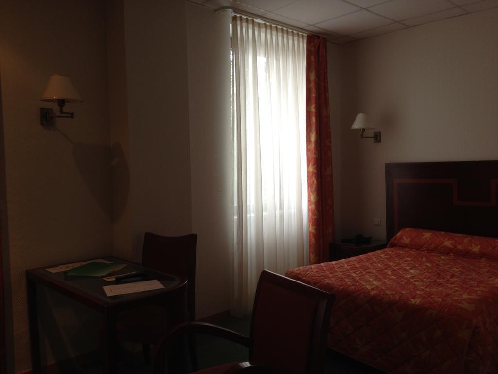 Hotel Union Сарґемін Екстер'єр фото